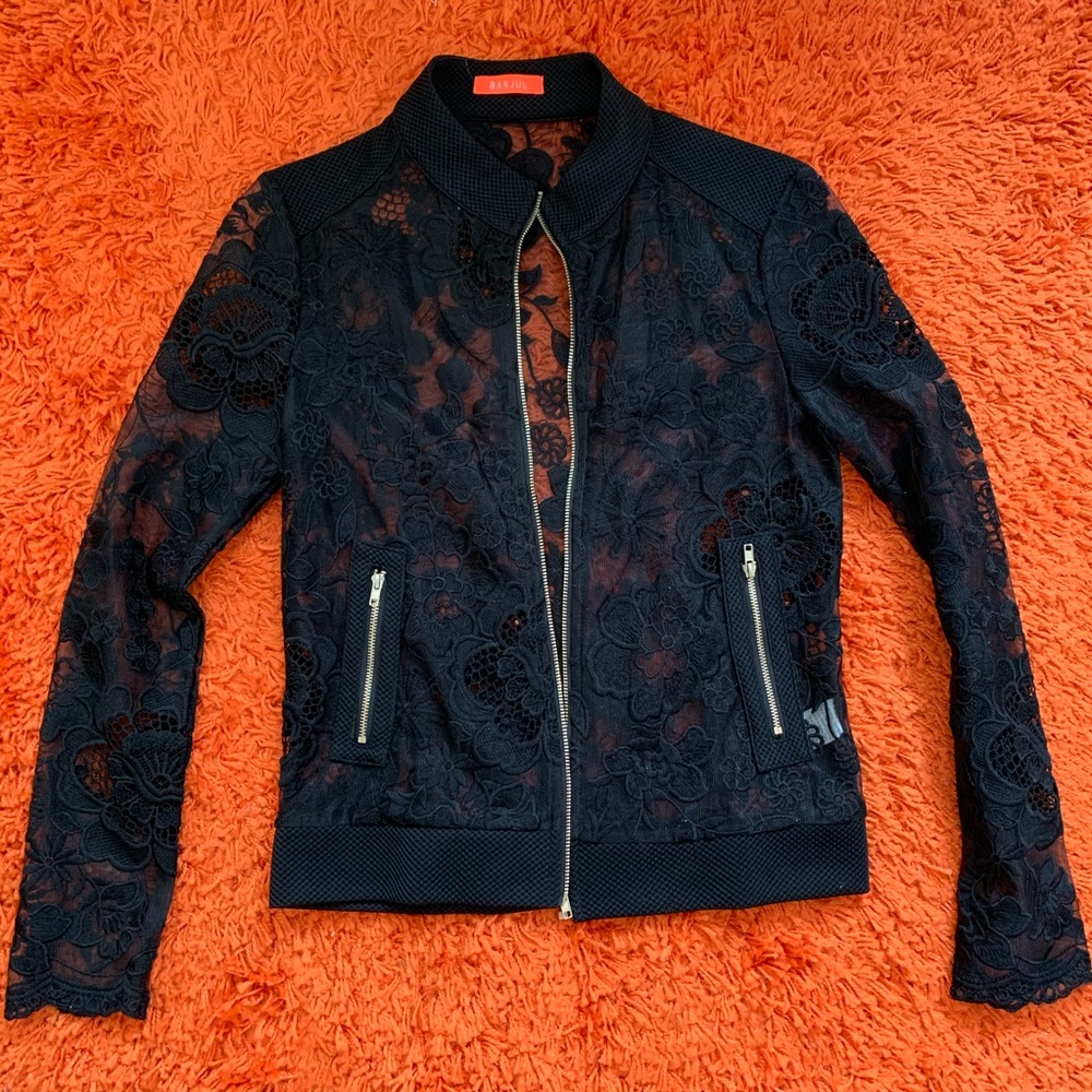 New lace jacket